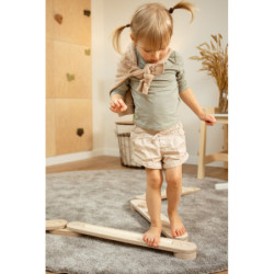 Poutre d’équilibre Montessori en bois – 4 barres bois naturel