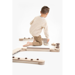 Poutre d’équilibre Montessori en bois – 6 barres bois foncé