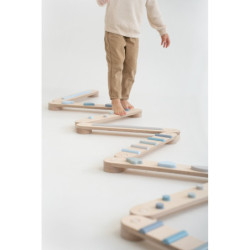 Poutre d’équilibre Montessori en bois – 8 barres bleu