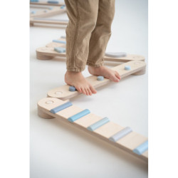 Poutre d’équilibre Montessori en bois – 8 barres bleu