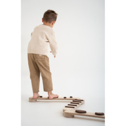 Poutre d’équilibre Montessori en bois – 8 barres bois foncé