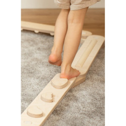 Poutre d’équilibre Montessori en bois – 8 barres bois naturel