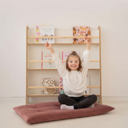 Bibliothèque murale Montessori étroite en bois pour chambre d'enfant