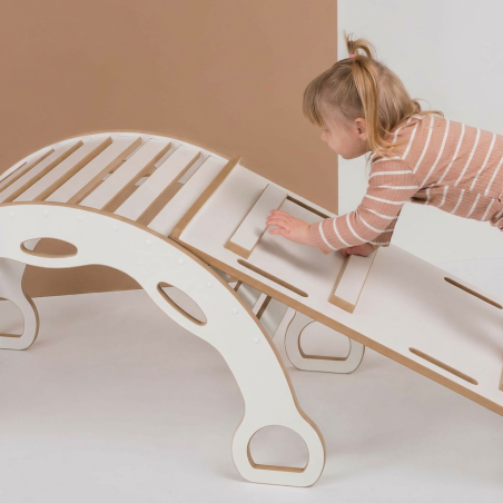 Balançoire Montessori XXL en bois avec toboggan et poignées