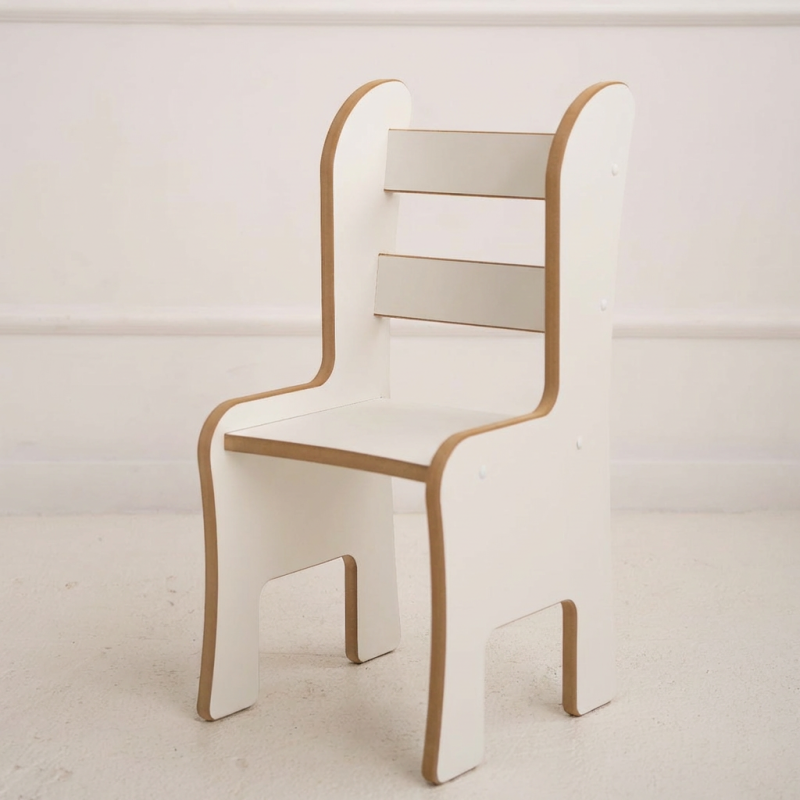 Chaise enfant Montessori en bois naturel