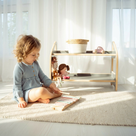 Étagère Montessori murale en bois grise pour chambre d'enfant