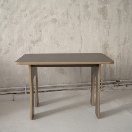 Table enfant Montessori en bois grise