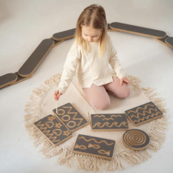 Tablettes graphomotrices Montessori en bois gris (6 pièces)