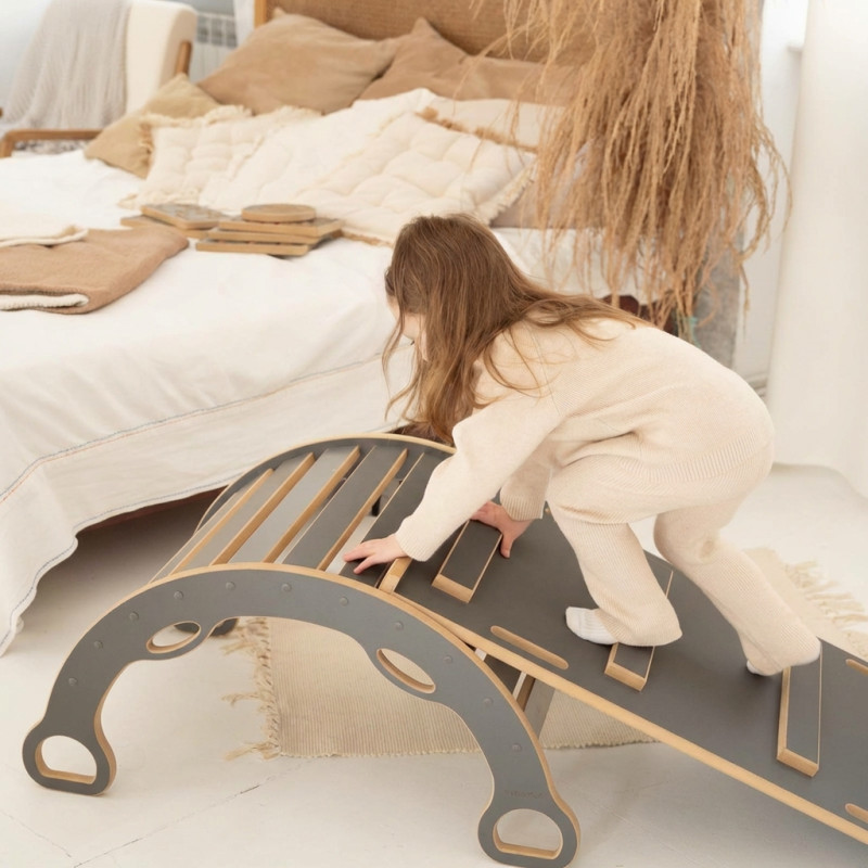 Balançoire Montessori 3-en-1 en bois avec toboggan - Grise