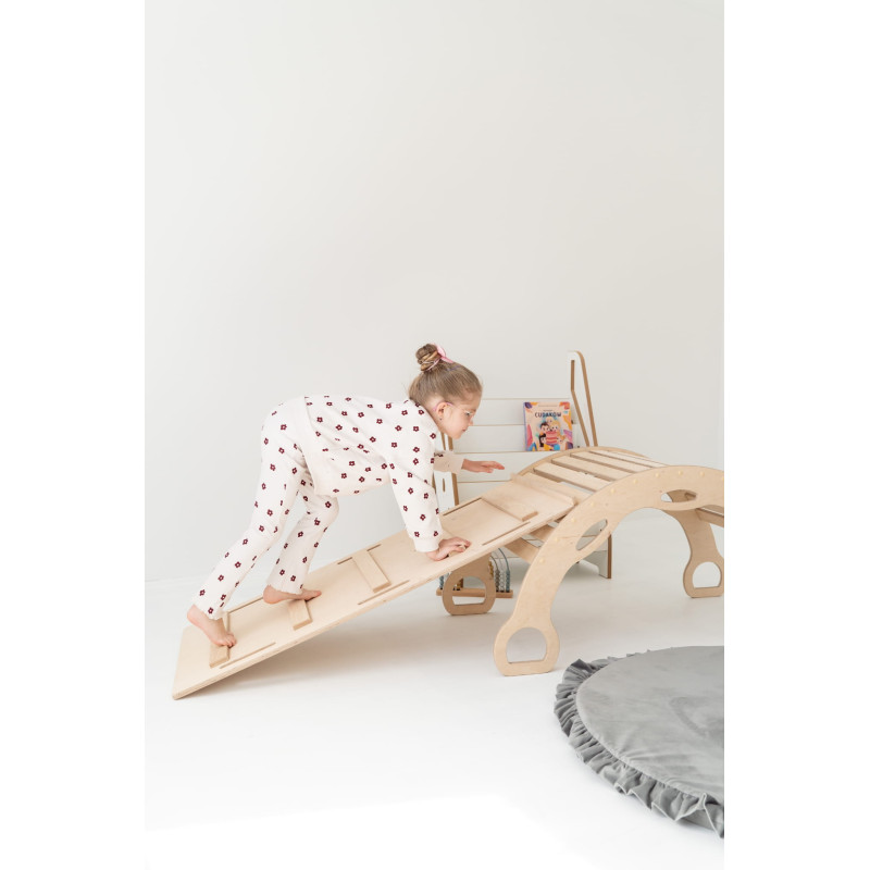 Culbuto Montessori en bois XXL avec poignées et toboggan en échelle - Naturel