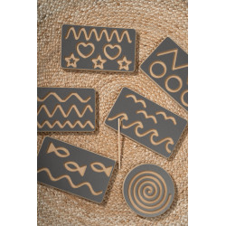 Tablette graphomotrice Montessori enfant en bois - Grise