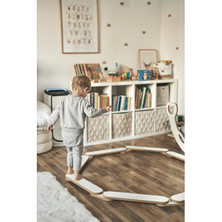 Poutre d'équilibre en bois – Motricité et jeu Montessori