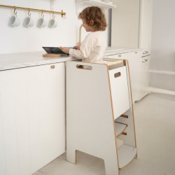 Tour d'apprentissage Montessori en bois extra sûre